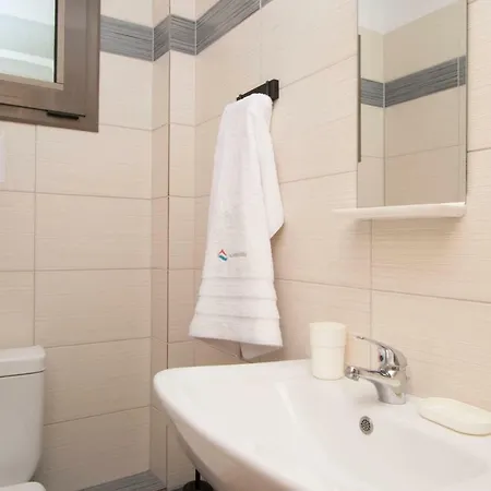 Akrogiali Maisonettes, Posidi * Kalandra